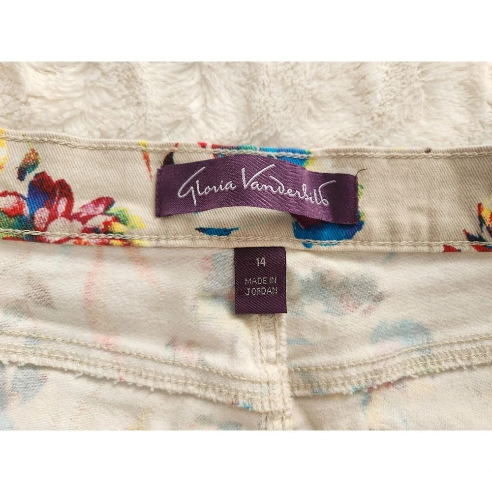 Gloria Vanderbilt Amanda Denim Floral Print Shorts Womens‎ Size 14 Inseam 5